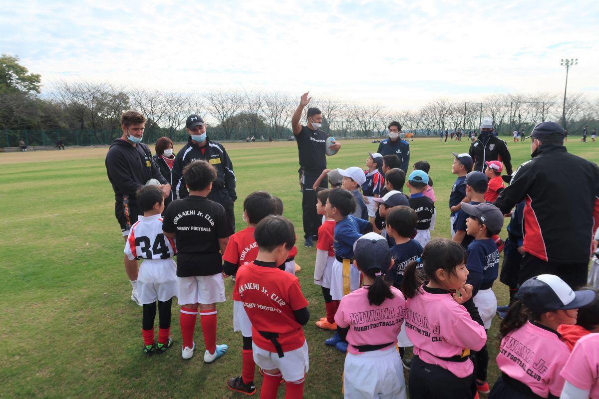 【普及活動】県内全ラグビースクールでラグビー指導を行いました